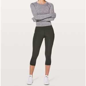 Lululemon Speed Up Crop 21" in‎ Evergreen